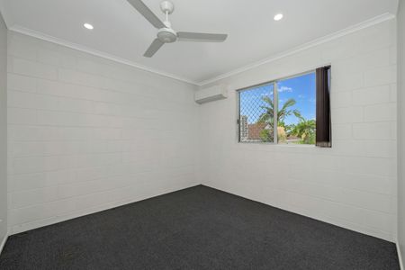 Modern & Convenient Living in the Heart of Townsville - Photo 4