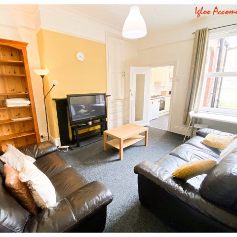 82 Club Garden Road, Sharrow - Photo 1