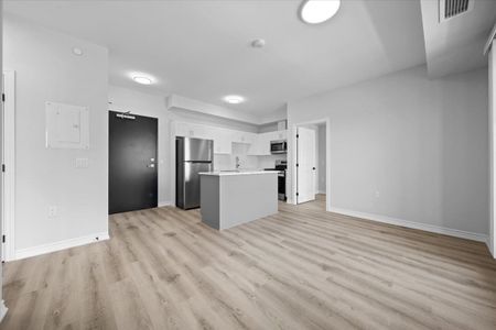 For Lease - 1350 HEMLOCK Road Unit# 611, Manor Park - Cardinal Glen and Area, Ontario - Photo 3