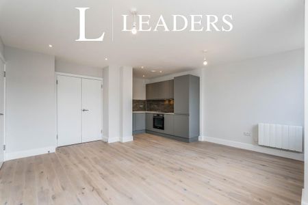 1 bedroom flat to rent - Photo 3