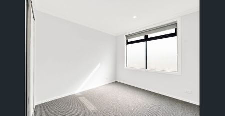 Fresh, Modern & Move-In Ready in Mickleham - Photo 5