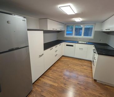 5-Zimmer Doppeleinfamilienhaus mit Sitzplatz – Ab sofort verfügbar - Photo 2