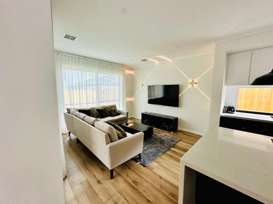 Donnybrook - Photo 1