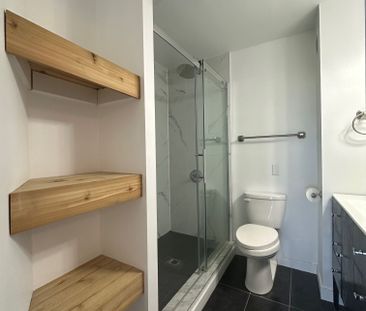 For Lease - 1300 Bloor Street Unit# 905, Mississauga, Ontario - Photo 1