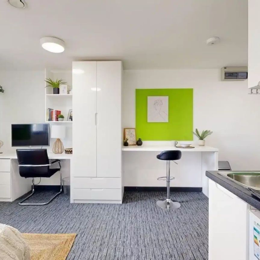 Premium Studio - Photo 1