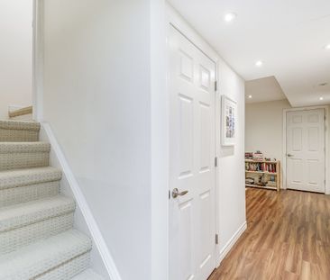 For Lease - 2455 Springforest Drive, Oakville, Ontario - Photo 5