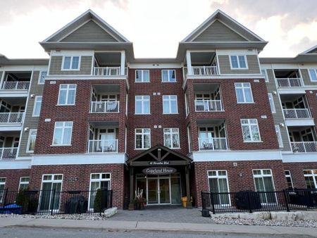 For Lease - 40 Horseshoe Boulevard Unit# 405, Oro-Medonte, Ontario - Photo 3