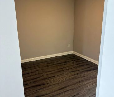 24 Hanover Road #1705 - Photo 6