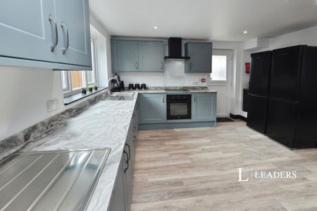 House share to rent - Photo 5