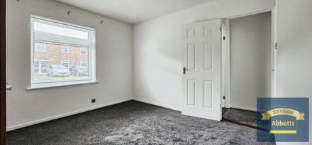 Shortridge Court, Witham - Photo 2