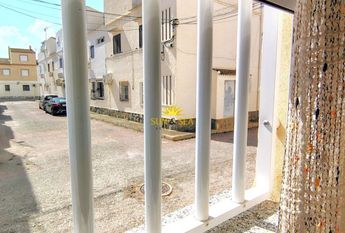 2 BEDROOM VILLA IN MIL PALMERAS