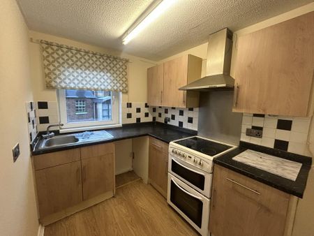 1 bedroom flat to rent - Photo 5