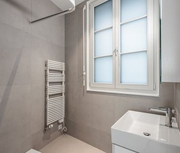 En plein centre-ville bel appartement - Photo 4