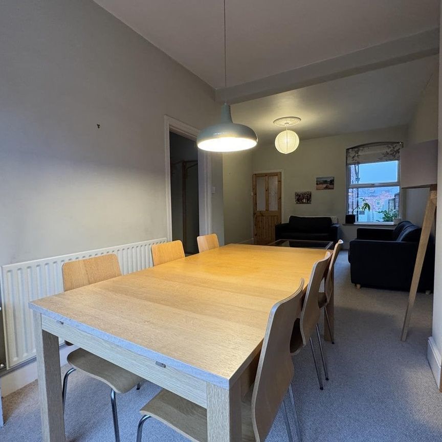 Park Road, Smethwick - Photo 1