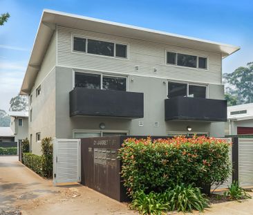 Stylish & Convenient Studio Living - Photo 2