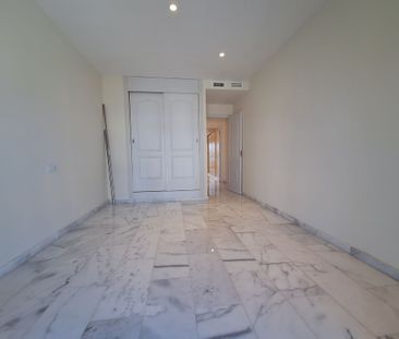 Ático de alquiler en Avenida del Golf, 15, La Alcaidesa - Photo 4