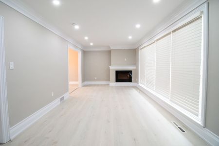 **ALL INCLUSIVE** Stunning main unit in St. Catharines!! - Photo 3