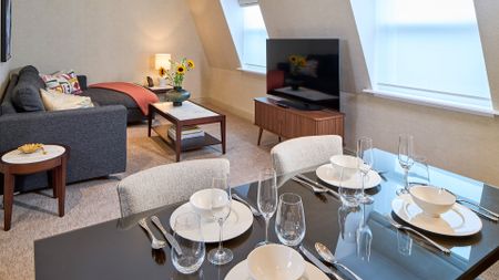 2 bedroom Apartment for rent - Photo 2