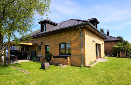 Sehr gepflegte Villa mit Garten und Garage in ruhiger Lage, gelegen in Hergenrath. - Foto 3