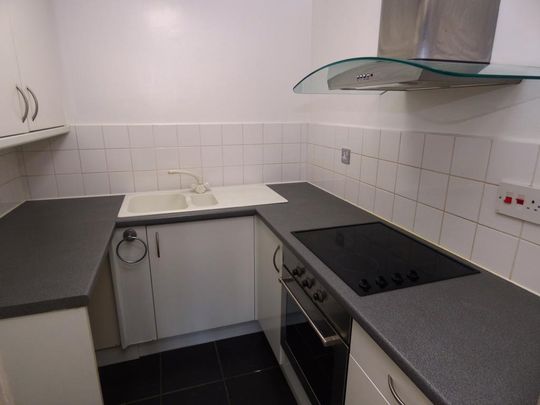 1 bedroom house to rent - Photo 1