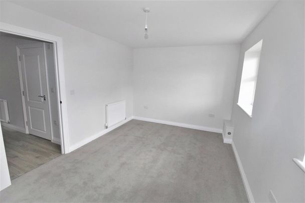 2 bedroom maisonette to rent - Photo 1