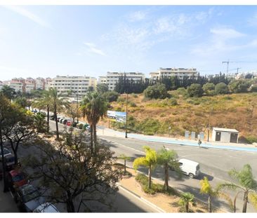Apartamento de alquiler en Avenida Avenida de la Puerta del Mar, 46... - Photo 5