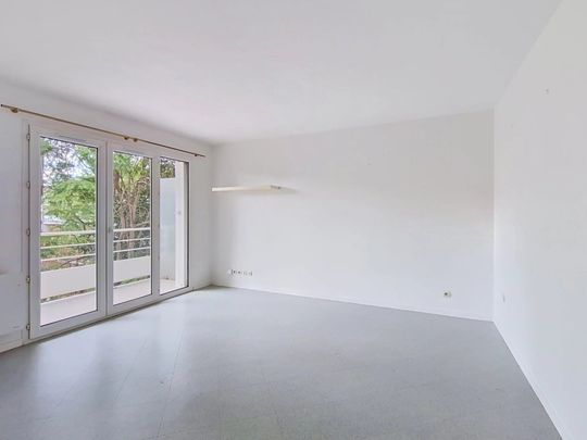 Location Appartement 1 pièces 28 m2 à Combs-la-Ville - Photo 1