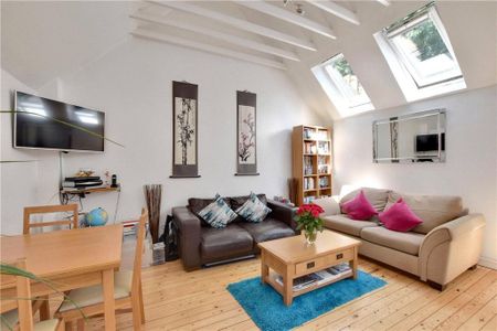 2 bedroom terraced house to rent - Photo 3