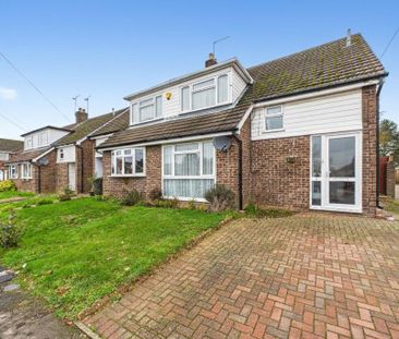 3 bedroom semi-detached house to rent - Photo 4