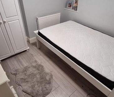 Apt 1, 23 Fitzroy Avenue, Belfast, BT7 1HS - Photo 5