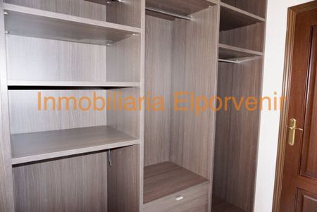 Luxury 6 room Detached House for rent in Torrent, Spain - Photo 2