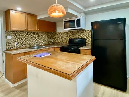 For Lease - 248 Howard Crescent, Orangeville, Ontario - Photo 3