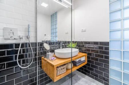 Pronájembytu 2+1 po rekonstrukci, Moravská Ostrava, ul. Sokolská - Photo 5