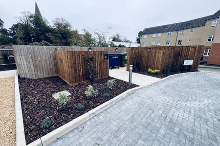 Abbeygate Court - Photo 3