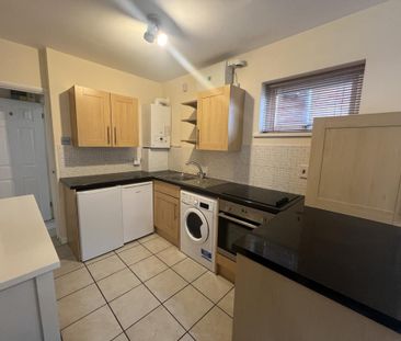 1 bedroom ground floor flat to rent - Photo 6