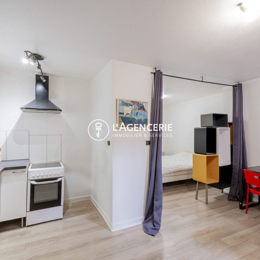 T1 meublé 32m² - Saint-Michel - Photo 1