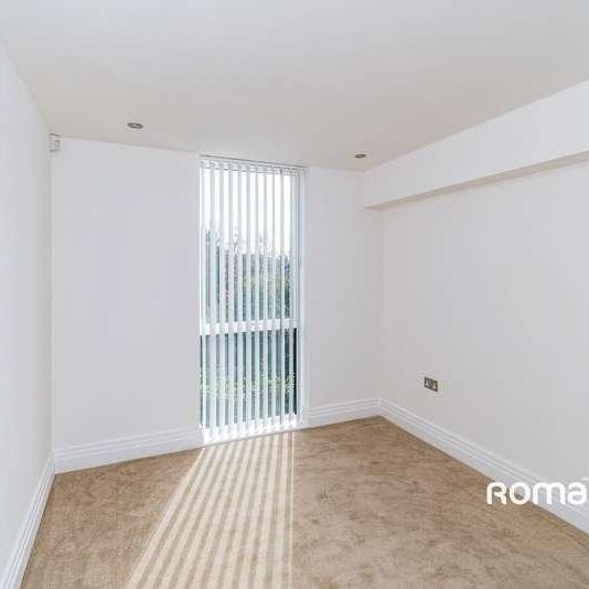 Nightingale Park, Winchester, SO22 - Photo 1