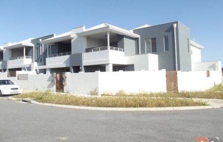 Easy Care Apartment Conveniently Located - Photo 5