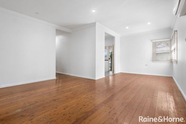 DELIGHTFUL HOME!! - Photo 1