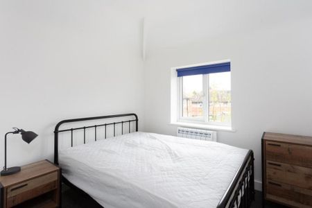 1 bedroom in a house share to rent - Photo 5