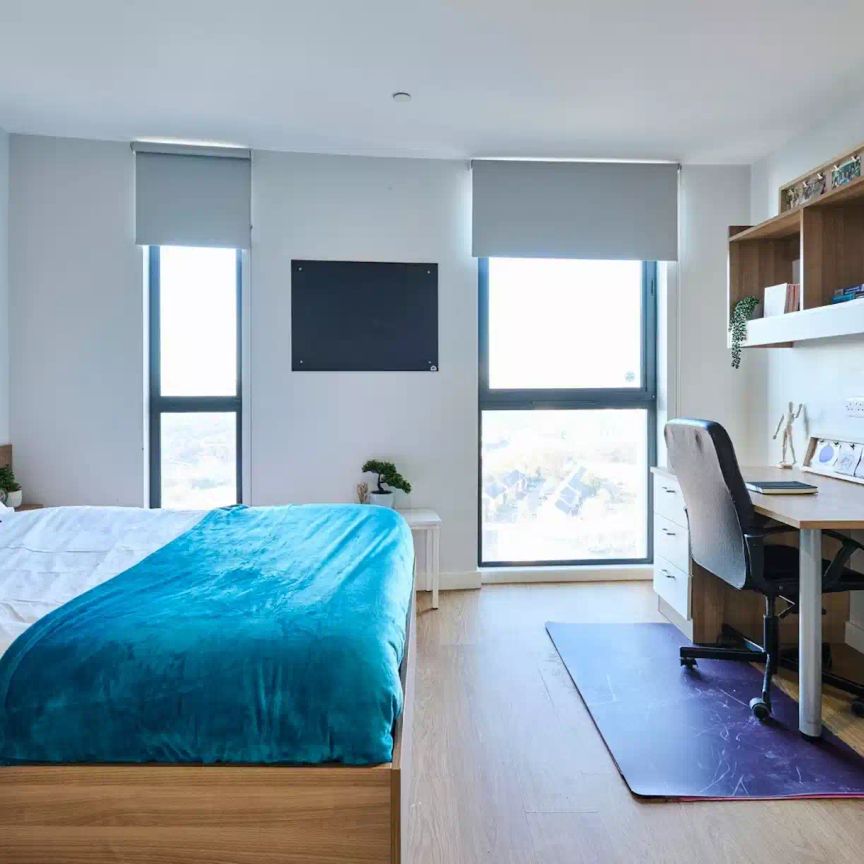 Tower Studio Gold - Photo 1