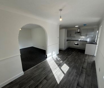 4 bedroom house to rent - Photo 3