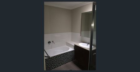 SPACIOUS, AIR-CONDITIONED 4-BEDROOM LOWSET HOME + MEDIA ROOM! RENT INCREASING TO $605 P/W FROM 25/02/2026 - Photo 2