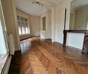 Appartement à Louer à LILLE 900 € - Photo 2