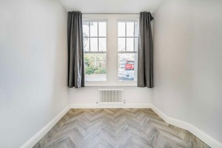 3 bedroom flat to rent - Photo 3