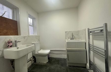 7-8 Richmond Terrace, Blackburn, Lancs, BB1 7AF - Photo 4