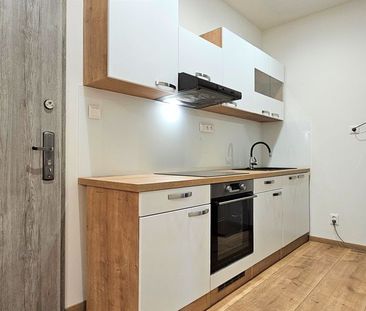 PNORF – zrekonštruovaný a zariadený 2i byt, 53 m2, 550,-€, Nám. Sv.... - Photo 2