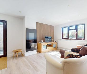 2 bedroom detached bungalow to rent - Photo 1