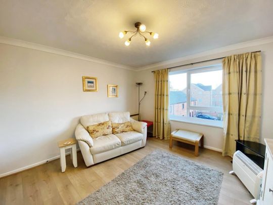 2 bedroom Flat To Let Total Size: 657 SQ FT - Photo 1
