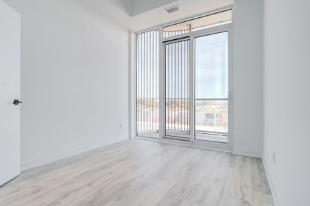 For Lease - 220 Missinnihe Way Unit# 110, Mississauga, Ontario - Photo 4